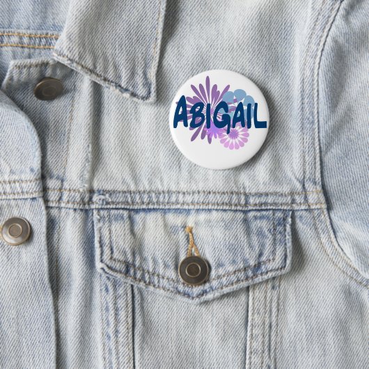 Badge Rond 5 Cm Abigaïl (En situation)
