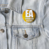 BADGE ROND 5 CM AGENT INSCRIT AU LOGO EA (En situation)