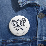 Badge Rond 5 Cm Ajouter Votre Nom Club Tennis Icônes Marine Bleu<br><div class="desc">Customisez facilement ce bouton en ajoutant votre nom de club ou de société en cliquant sur le bouton "Personnaliser". Vous pouvez modifier la couleur de l'arrière - plan, des polices et des boutons en cliquant sur l'outil "Modifier avec design". Parfait pour tout club, entreprise ou société scolaire. Commandez autant ou...</div>