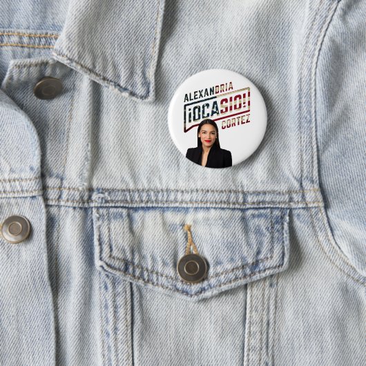 Badge Rond 5 Cm Alexandria Ocasio-Cortez (En situation)
