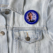 Badge Rond 5 Cm Alexandria Ocasio-Cortez (En situation)
