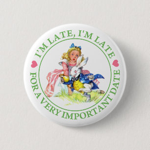 BADGE ROND 5 CM ALICE ET LE RABBIT BLANC - JE SUIS EN RETARD !