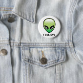 Badge Rond 5 Cm Alien : Je crois (En situation)