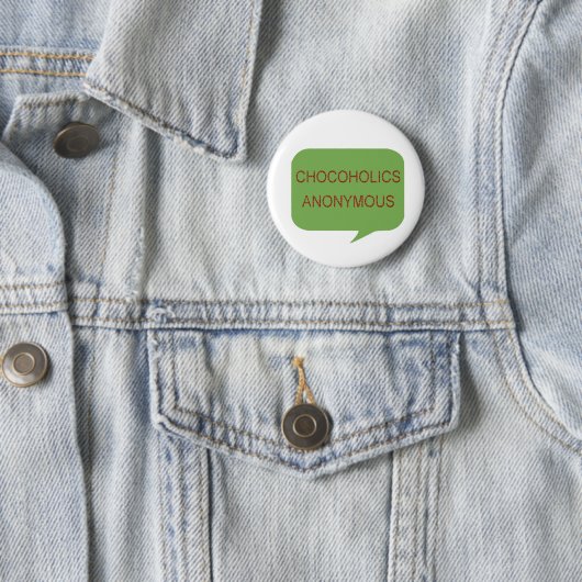 BADGE ROND 5 CM AMANTS DE CHOCOLAT ! (En situation)