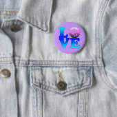 Badge Rond 5 Cm Amour avec le signe de paix (En situation)