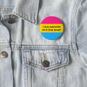 Badge Rond 5 Cm "Amour Pansexual chacun" bouton (En situation)