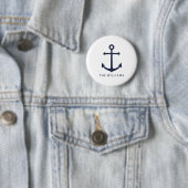 Badge Rond 5 Cm Ancre bleue marine et nom personnalisé (En situation)