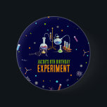 Badge Rond 5 Cm Anniversaire des sciences<br><div class="desc">Bouton captivant sur le thème scientifique ! Doté d'un ensemble de chimie fascinant et d'un arrière - plan de marine, ce bouton est une parfaite fusion de l'intellect et du flair. Les couleurs néons ajoutent une vibration, ce qui en fait un accessoire exceptionnel pour ceux qui apprécient la science et...</div>