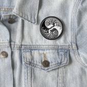 Badge Rond 5 Cm Arbre de Yin Yang (En situation)