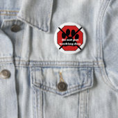 Badge Rond 5 Cm ARRÊTEZ le chien d'utilité (En situation)
