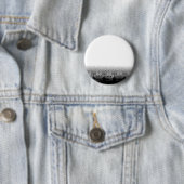 Badge Rond 5 Cm Arrière - plan de dégradé de pattes noir et blanc (En situation)