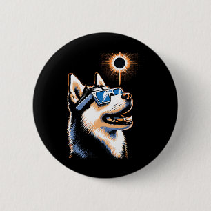 Badge Rond 5 Cm Art Solaire Eclipse Husky Chien Portant des lunett