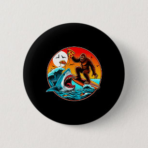 Badge Rond 5 Cm Attaque de requin en mangeant une pizza en surfant