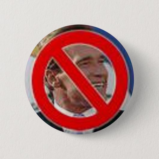 Badge Rond 5 Cm Aucun Schwarzenegger ! (Devant)
