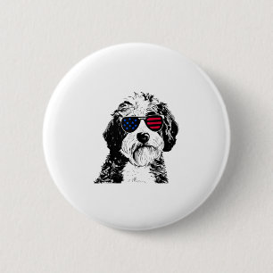 Badge Rond 5 Cm Aussiedoodle Chien 4 juillet Amérique États-Unis D