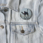 Badge Rond 5 Cm Balade en chameaux tribaux : Marée matinale Sables (En situation)