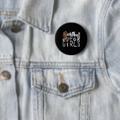 Badge Rond 5 Cm Basket Pour Filles (En situation)
