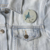 Badge Rond 5 Cm Beau Oiseau Bleu (En situation)