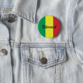 Badge Rond 5 Cm Bénédiction de Button Tramafari (En situation)