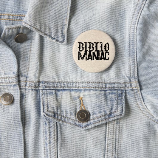 Badge Rond 5 Cm BiblioManiac Book Lover in Fun Fonts (En situation)