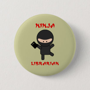 Badge Rond 5 Cm Bibliothécaire de Ninja avec le livre
