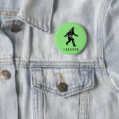 Badge Rond 5 Cm Bigfoot je crois  (En situation)