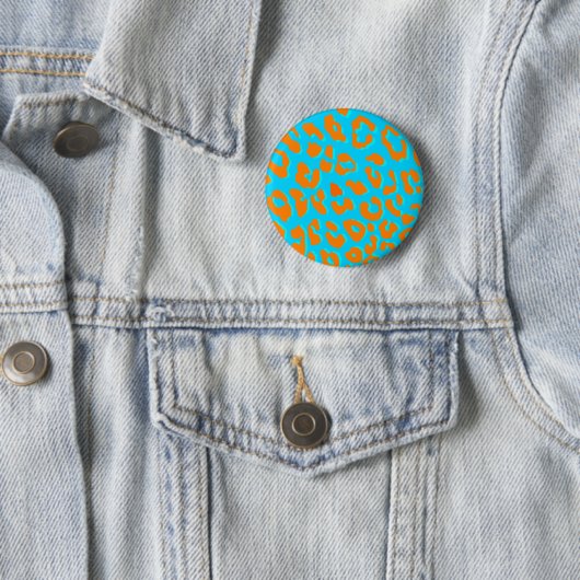 Badge Rond 5 Cm Bleu Empreinte de léopard (En situation)