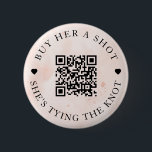 Badge Rond 5 Cm Blush Pink Achetez-lui une prise Elle noue le noeu<br><div class="desc">Design moderne et élégant imprimé Aquarelle rose pâle Bachelorette Achetez-lui Une prise Elle noue le bouton Knot qui peut être customisé avec votre texte. Cliquez sur le bouton "Customiser" et utilisez notre outil de conception pour modifier ce modèle. Découvrez le magasin Graphic Art Design pour d'autres produits qui correspondent à...</div>