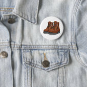 Badge Rond 5 Cm Boots Randonnées (En situation)