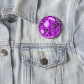 Badge Rond 5 Cm Boule de métal violet (En situation)