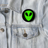 Badge Rond 5 Cm Bouton Alien vert brillant (En situation)