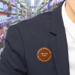 Badge Rond 5 Cm Bouton Arrondi Brown de marque commerciale<br><div class="desc">Bouton de forme ronde que vous pouvez customiser pour mettre votre nom d'entreprise et logo. Vous pouvez utiliser ce bouton comme accessoire uniforme de votre personnel. Vous pouvez également l'utiliser comme accessoire d'emballage. Vous pouvez également l'inclure dans vos documents de marketing pour faire de la publicité pour votre entreprise ou...</div>