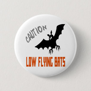 Badge Rond 5 Cm Bouton Attention Chauves-Souris en Vol Bas