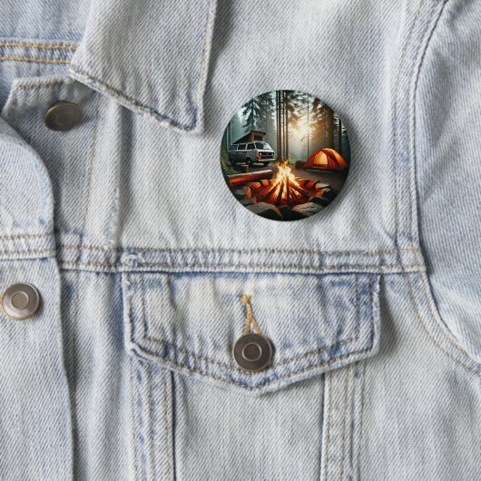Badge Rond 5 Cm Bouton Aventure Feu de Campagne (En situation)