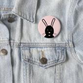 Badge Rond 5 Cm Bouton Bunny (En situation)