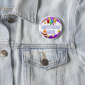 Badge Rond 5 Cm Bouton de ~ de fille d'anniversaire # 2 (En situation)