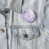 Badge Rond 5 Cm Bouton de fleurs blanches violettes (En situation)