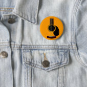 Badge Rond 5 Cm bouton de guitare acoustique (En situation)