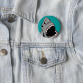 Badge Rond 5 Cm Bouton de morsure de requin (En situation)