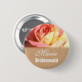 Badge Rond 5 Cm Bouton de nom du mariage de fleurs rose et jaune. (Devant & derrière)
