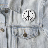 BADGE ROND 5 CM BOUTON DE PAIX (En situation)