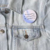 Badge Rond 5 Cm Bouton : Découverte guérissant dans le plus petit (En situation)