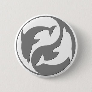 Badge Rond 5 Cm Bouton des dauphins Yang gris et blanc
