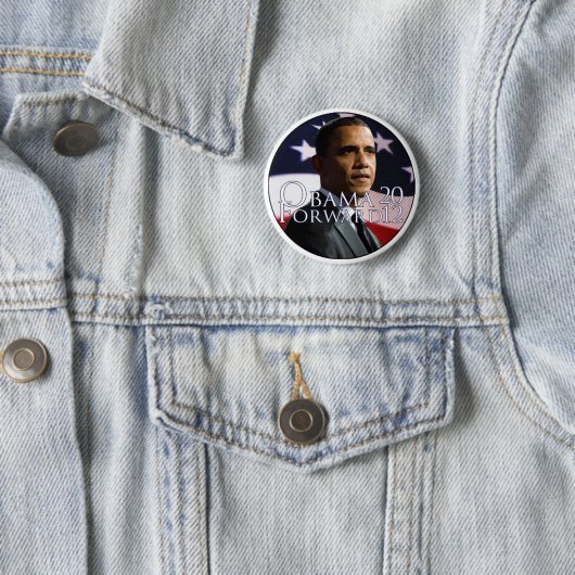 Badge Rond 5 Cm Bouton d'Obama 2012 (En situation)
