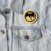 Badge Rond 5 Cm Bouton d'or Black Dragon (En situation)