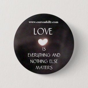 Badge Rond 5 Cm Bouton en forme de coeur de lune