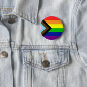 Badge Rond 5 Cm Bouton épinglé LGBTQ+ Progrès (En situation)