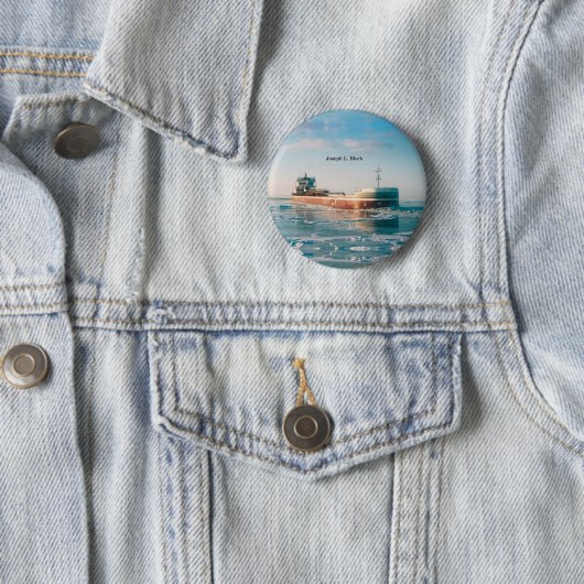 Badge Rond 5 Cm Bouton Joseph L. Block (En situation)