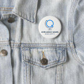 Badge Rond 5 Cm Bouton Logo de la société JQA (En situation)