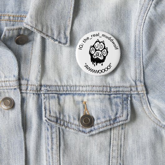 BADGE ROND 5 CM BOUTON MUDDWOLF (En situation)